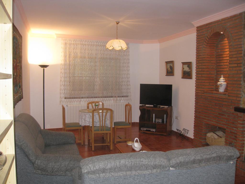 Villa Remedios Cuevas del Becerro Zimmer foto